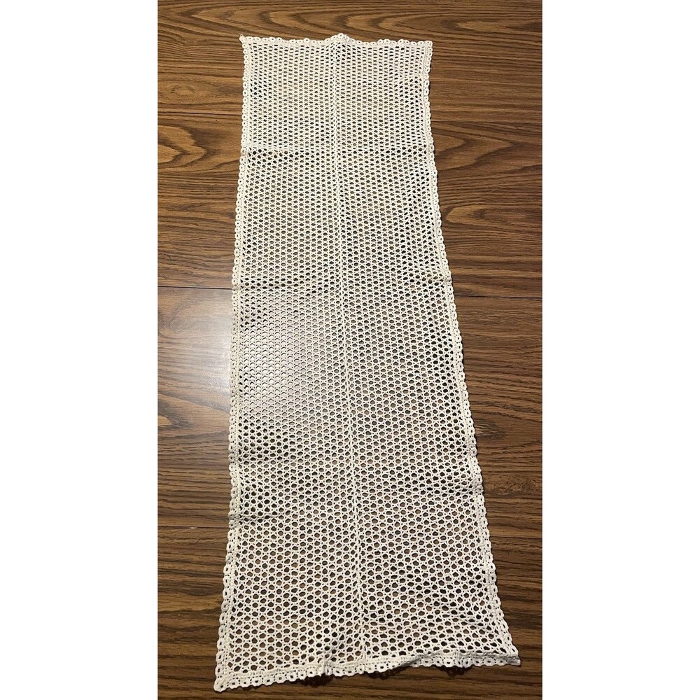 Dresser Scarf Table Runner Crocheted Lace 36”x11.5” Ecru Colored Vintage